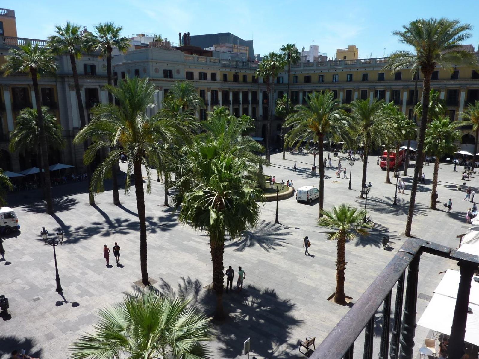Hotell Roma Reial *